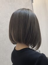 ノット(KNOT.) 外国人風カラー