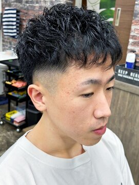 ヘアーコレクション グロース(HAIR COLLECTION Growth) 20代30代メンズパーマ束感ツーブロック刈り上げ清潔感ビジカジ