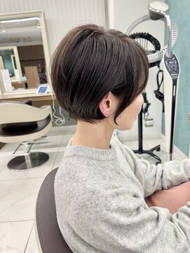 アッシュ 下北沢店(Ash) 低めの丸みでおさまる！まるみショートボブ