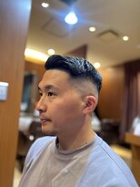 ヘアモード キクチ 銀座店&nbsp;銀座　理容室　大人バーバースタイル　スキンフェード