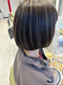 ビス リアン 川口店(Vis lien) 20代30代大人可愛い前下がりストレート大人ボブハイライト