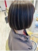 20代30代大人可愛い前下がりストレート大人ボブハイライト