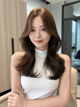 ボンドストーリーノヴァ(Bond Story nova) 韓国ヘア/レイヤーカット/センターパート/グレージュ