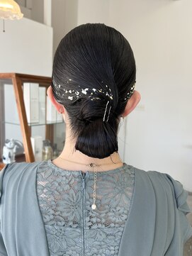 フィル(fil) simple chignon style