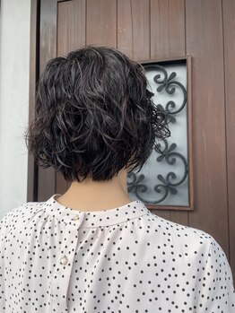 ヘアーサロン レンリの写真/髪に優しい天然素材のオーガニックサロン◇髪のパサつきやまとまりが悪いなどお悩みの方はご相談ください。