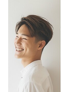 メンズ ルシードスタイル アウラ 松戸市五香(LUCIDO STYLE Aura) アップバング【五香#メンズカット#＜理容室＞#ブリーチ#眉毛】