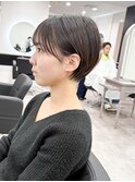 流行りの丸み可愛いショートヘア