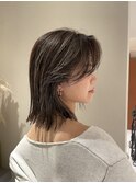 グレージュハイライトオフィスで浮かない