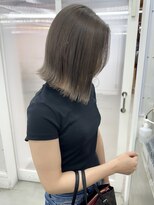 オー(OOO)&nbsp;シルバーベージュ◯