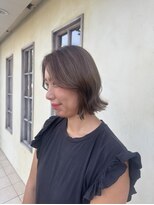 エイミーバイアフロート(amie by afloat) グレージュカラー×ゆるふわボブ◎