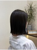まとまりとツヤを両立＊ぽつっとストレートボブ