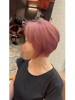 モアヘアーセカンド(MORE-HAIR Second)&nbsp;前下がりショート×ミルクティーピンクベージュ