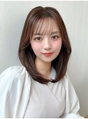 シースルーバングとひし形レイヤーカットで小顔効果！ブラウン