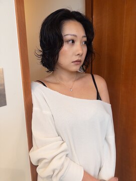 暗髪ボブパーマ