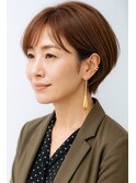 ショートカット・レイヤーカット×白髪ぼかし