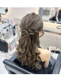 ハーフアップ