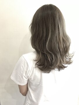 フリーズ 川西店(Freez) 【Freez】ふんわり×ソフトグレージュ