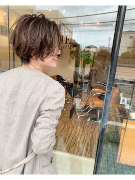 グロウミドル(GROW middle) お洒落トレンドハンサムショート【middle】丸岡奈央