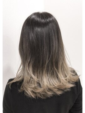 エイト 野々市店(EIGHT) お客様スタイル_デザインカラー_ミディアム