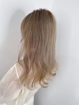 ブルーアンドカンパニー(BLUE&Co.) ペールトーンベージュ