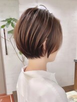 ウル 名古屋栄(ulu) 小顔可愛い大人ショートボブ