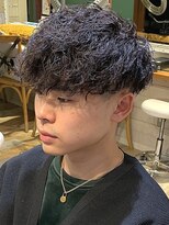 リスタバイネオリーブ 浅草(Re:sta by neolive)&nbsp;ハードツイスパツイストスパイラルパーマ強めメンズパーマ