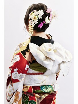 フィーノ(fino) ヘアアレンジ