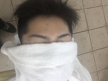 ニュータッチ new touchの写真/身だしなみを整えて”できる男”に！素顔で勝負するメンズだからこそ、顔回りのお手入れは入念に…！！