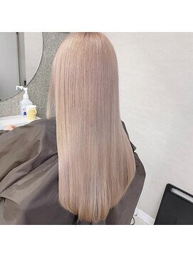 ラル(Lull) 【ホワイトミルクティー×髪質改善】トリプルブリーチ