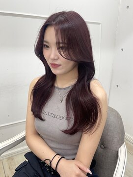 シーン(seen) 【くびれヘア×ワインレッド】