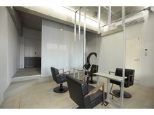 ヒューズ(FUSE)の雰囲気(開放的な空間でお客様一人一人と真剣に向き合います。)