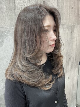 アマト(amat.) レイヤーカット