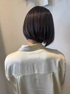 ゼン ネオ(Zen Neo) レイヤーボブ