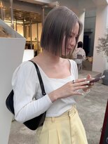 乾かすだけでキマる髪/馴染むハイトーングレージュボブ