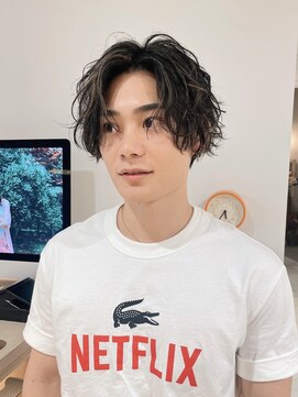 オーシティー(O-city) 波巻きパーマ