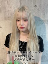 コワファースト長崎シャンプーボーイ 2nd(COIFF1RST 長崎 SHAMPOO BOY) 長崎ブリーチ ホワイトブロンド 韓国 ハイトーン