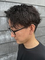 ヒュイル バイ ニアウ(Hwyl by Niau)&nbsp;メンズマッシュシャドウパーマスパイラルパーマニュアンスパーマ