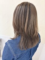 アップル(APPLE)&nbsp;大人女子にオススメ☆ハイライトカラー