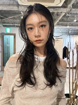 セーヌプラス(CEINE+) ミディアムレイヤーレイヤーボブダークアッシュブラウン三軒茶屋