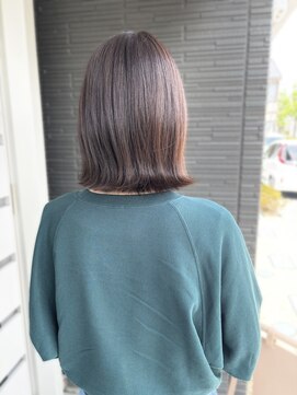 トゥエンティ(twenty) 透明感ブラウン