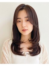 理想のレイヤーで動きを出し、髪質改善トリートメントでまとまりプラス【トリートメント/レイヤーカット】