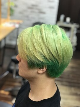 アーティスト サロン ショウ(artist salon SHOW) ハイトーンカラー×グリーングラデーション