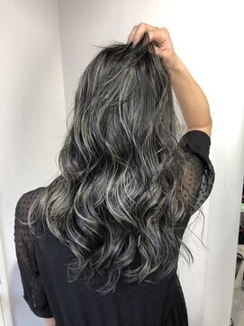 フォーク(FOLK) KASUMI×外国人風スペシャル3Dハイライト       【FOLK 恵比寿】