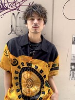 エル(EL by green)&nbsp;【MITSU】フェザーショートレイヤー×ツーブロック×ハイライト