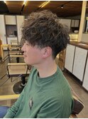 縦落ちツイストスパイラルパーマ