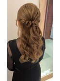 綺麗めハーフアップ