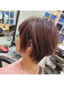 ビー(be) くびれショートボブ