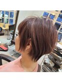 くびれショートボブ