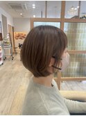 20代30代大人可愛い小顔ショート丸みカット