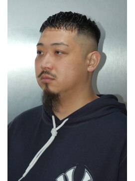 ツークツワンク バーバー 新宿(ZUG2WANG BARBER) アイロンパーマ